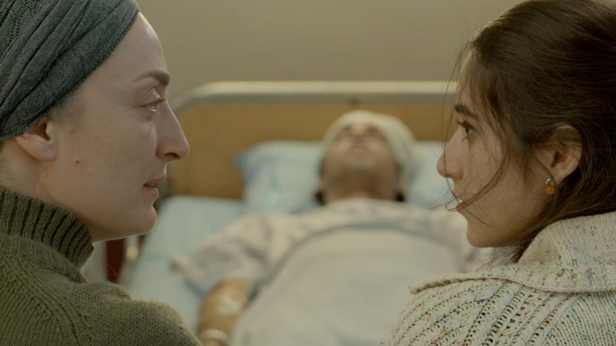 Between Worlds Between Worlds